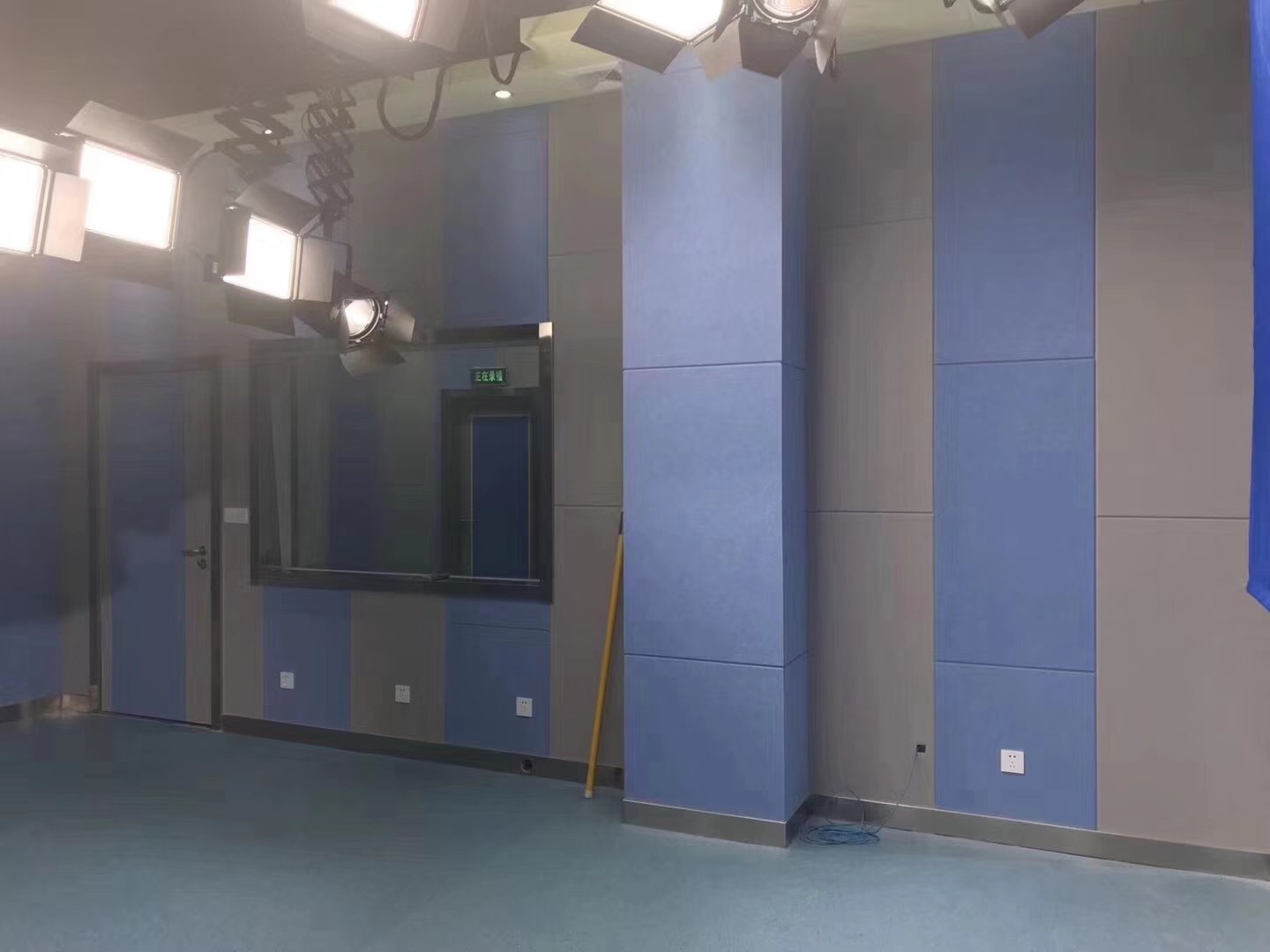 影音室(圖4)